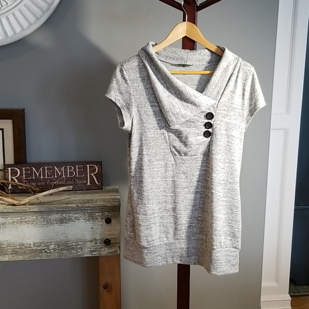 Short sleeve super soft sweater